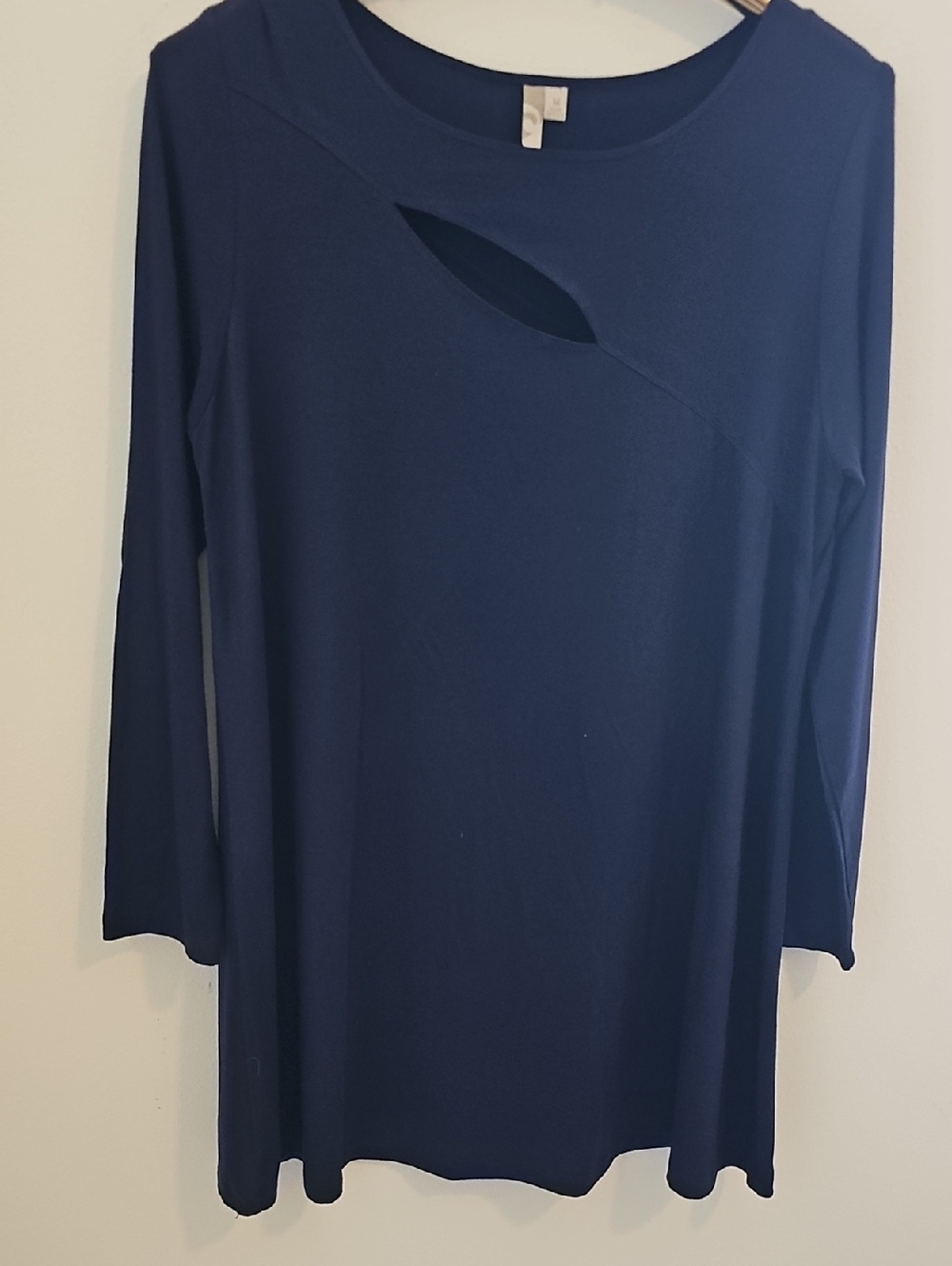 Comfy USA Cutout Asymmetrical Tunic Womens Sz M Navy Blue Lagenlook Artsy Jersey
